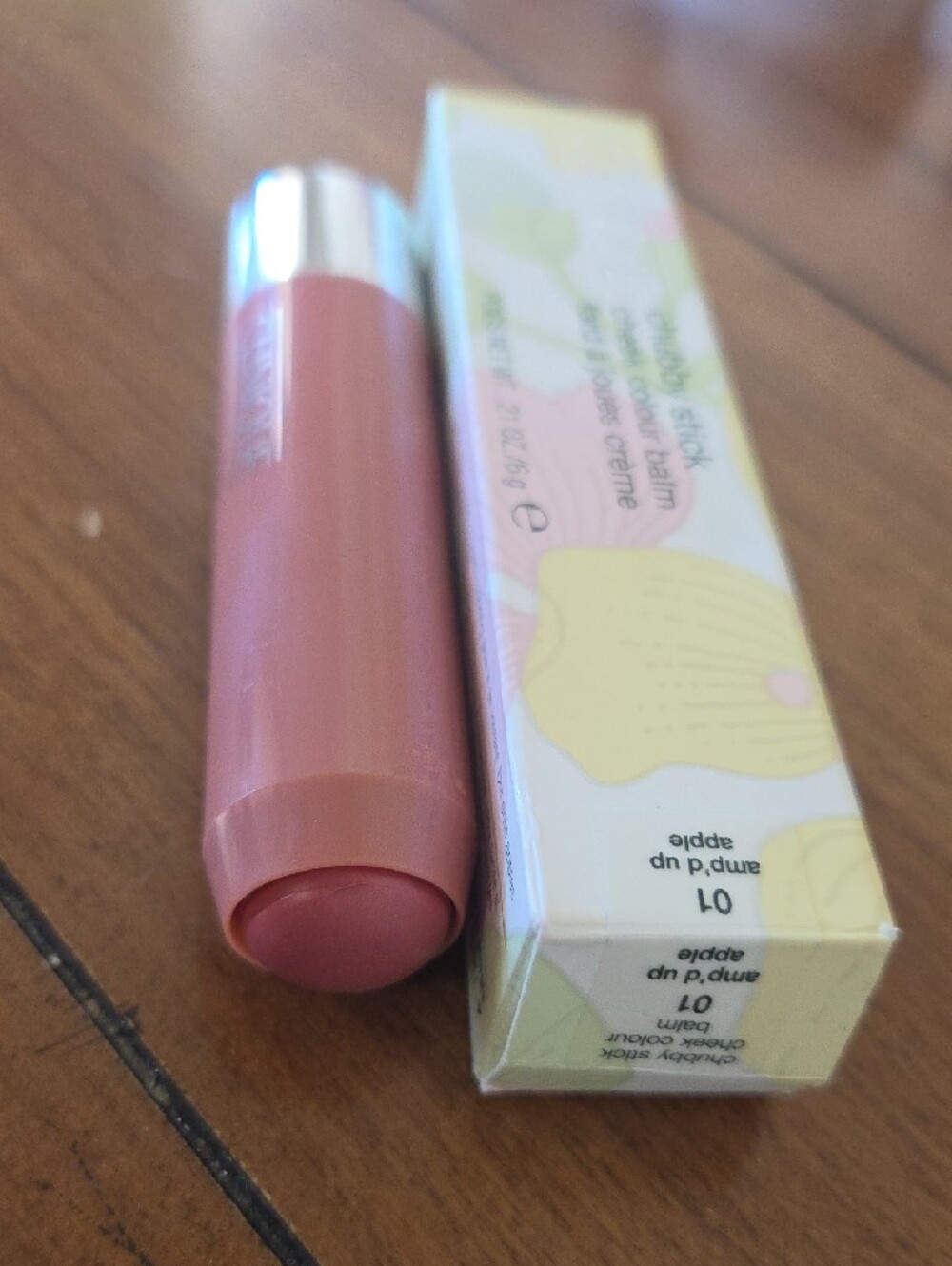 Clinique Chubby Stick Cheek Colour Balm - Amp'd Up Apple Pink - Picture 2 of 2